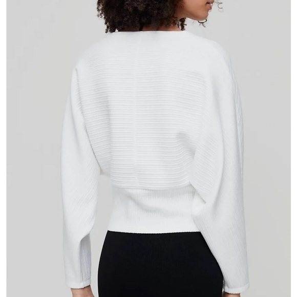 Aritzia Babaton Hal top dolman sleeves - Picture 2 of 6